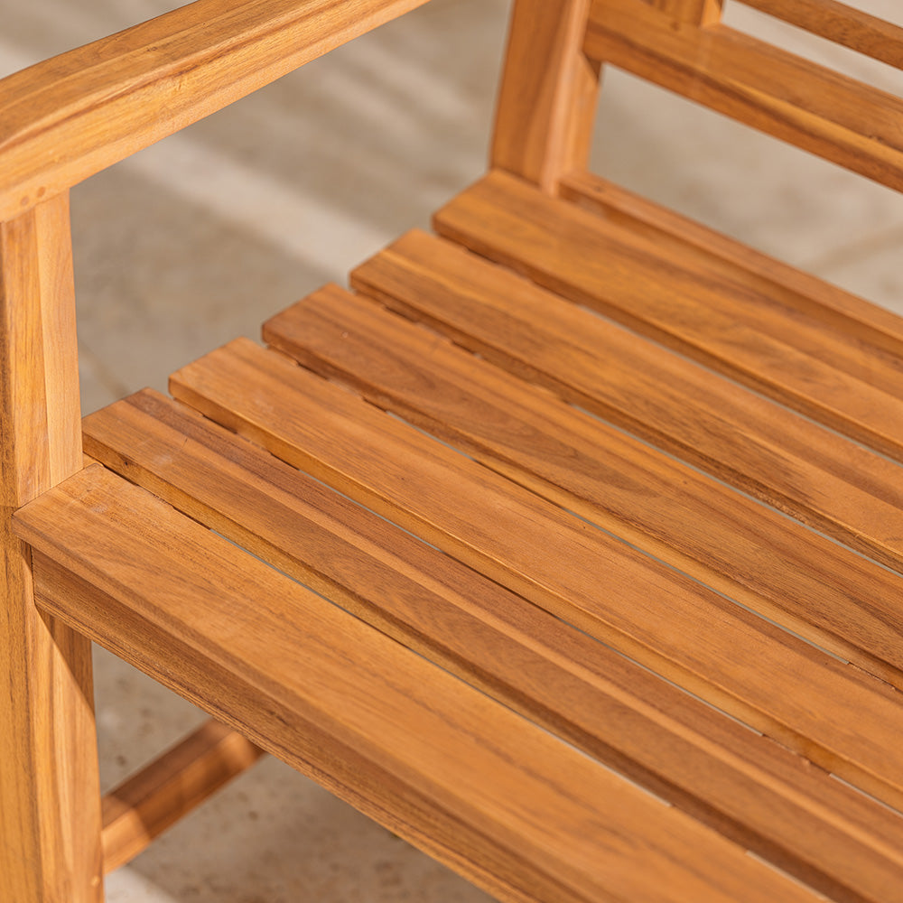 Wooden Garden Bench for Two – Classic Cross-Back Design